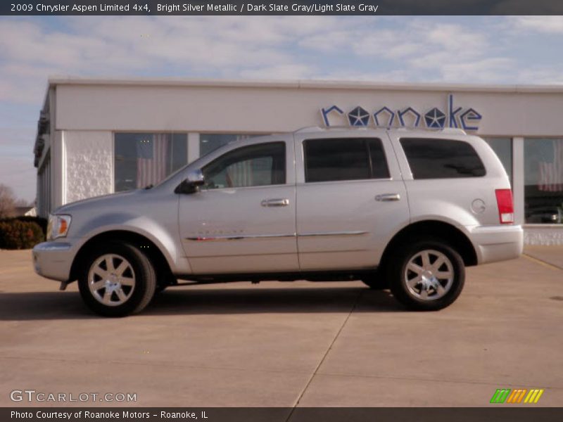 Bright Silver Metallic / Dark Slate Gray/Light Slate Gray 2009 Chrysler Aspen Limited 4x4