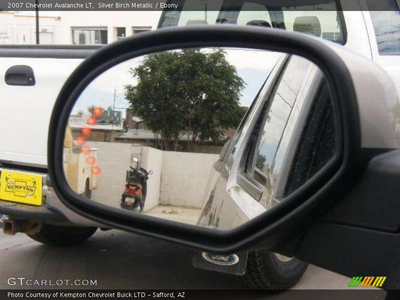 Silver Birch Metallic / Ebony 2007 Chevrolet Avalanche LT