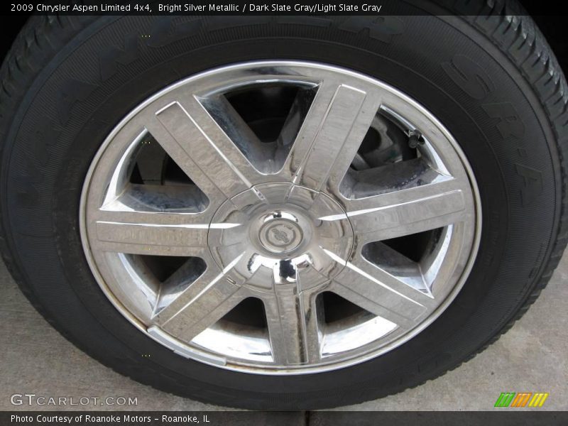 Bright Silver Metallic / Dark Slate Gray/Light Slate Gray 2009 Chrysler Aspen Limited 4x4