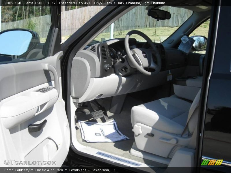 Onyx Black / Dark Titanium/Light Titanium 2009 GMC Sierra 1500 SLE Z71 Extended Cab 4x4