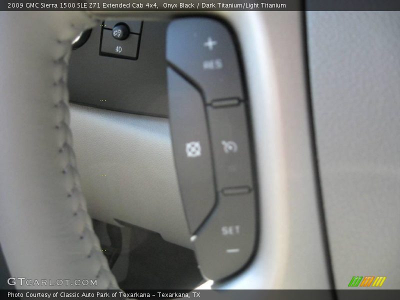Onyx Black / Dark Titanium/Light Titanium 2009 GMC Sierra 1500 SLE Z71 Extended Cab 4x4