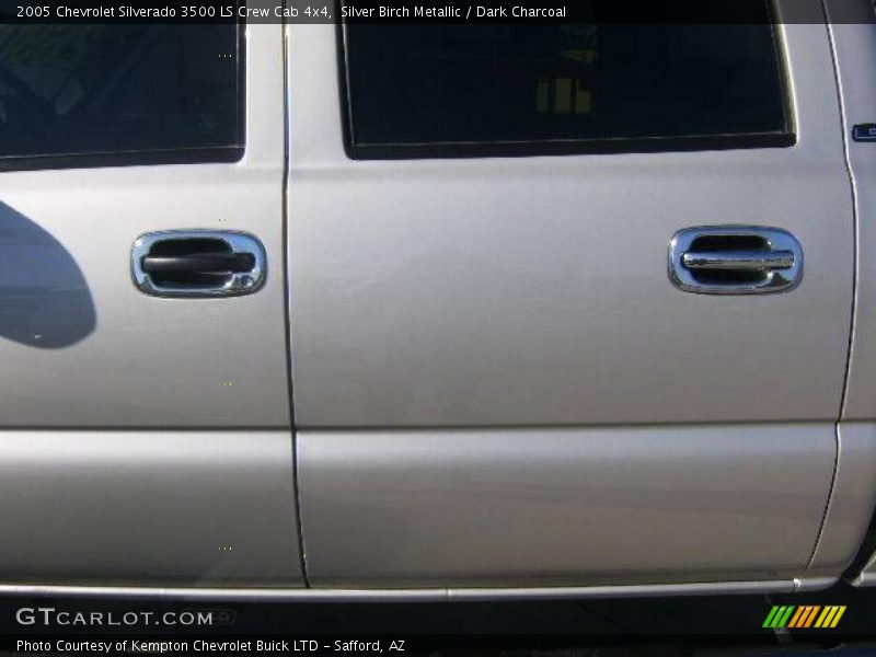 Silver Birch Metallic / Dark Charcoal 2005 Chevrolet Silverado 3500 LS Crew Cab 4x4