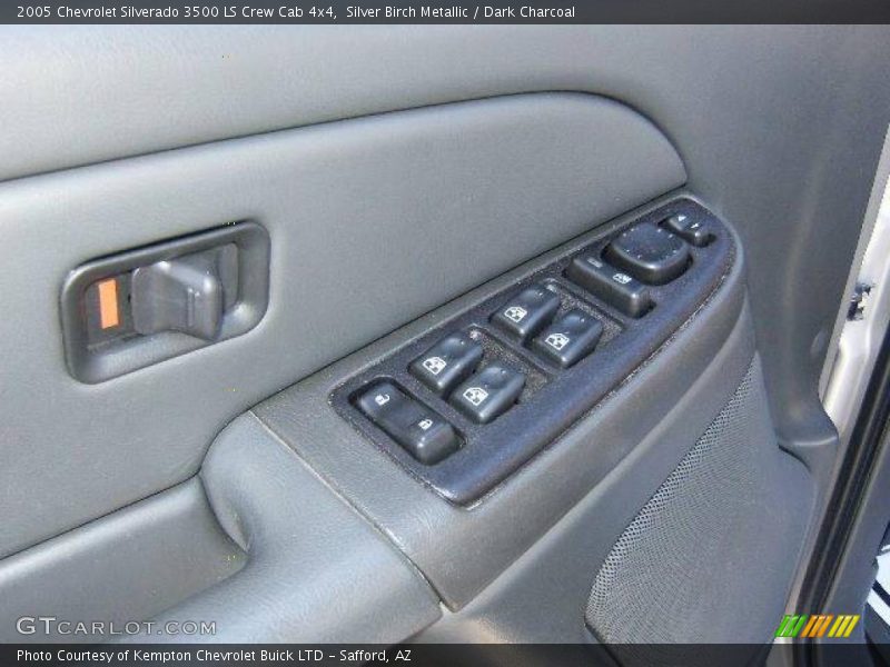 Silver Birch Metallic / Dark Charcoal 2005 Chevrolet Silverado 3500 LS Crew Cab 4x4