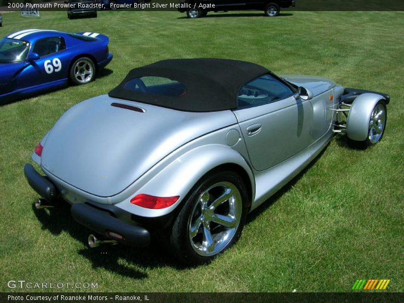 Prowler Bright Silver Metallic / Agate 2000 Plymouth Prowler Roadster