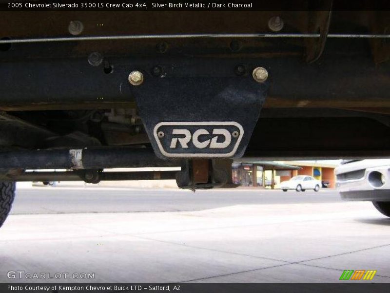 Silver Birch Metallic / Dark Charcoal 2005 Chevrolet Silverado 3500 LS Crew Cab 4x4