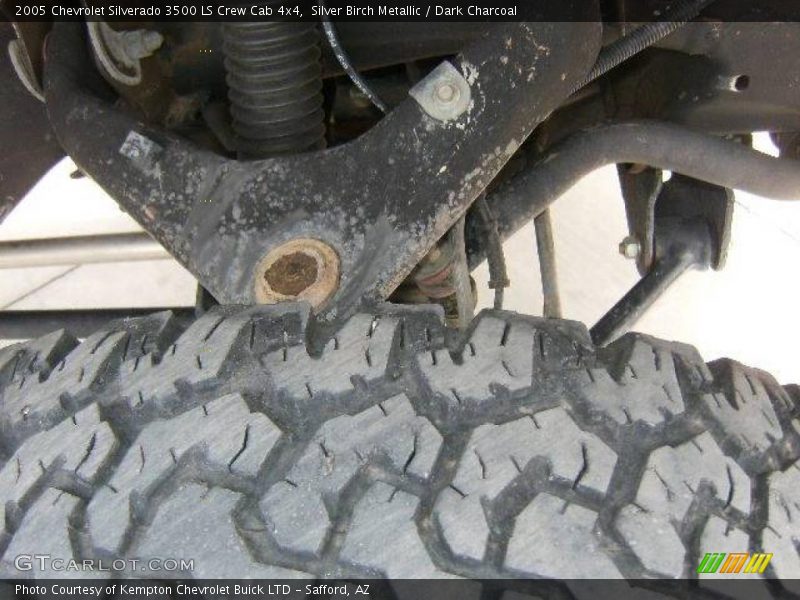 Silver Birch Metallic / Dark Charcoal 2005 Chevrolet Silverado 3500 LS Crew Cab 4x4