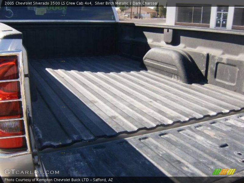 Silver Birch Metallic / Dark Charcoal 2005 Chevrolet Silverado 3500 LS Crew Cab 4x4