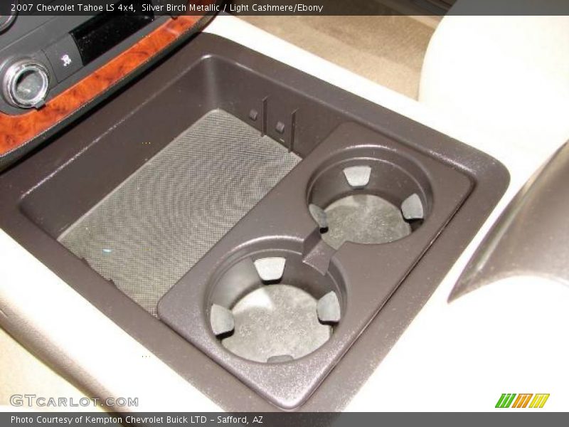 Silver Birch Metallic / Light Cashmere/Ebony 2007 Chevrolet Tahoe LS 4x4