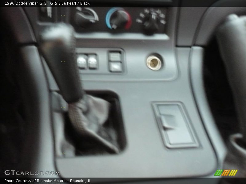 GTS Blue Pearl / Black 1996 Dodge Viper GTS