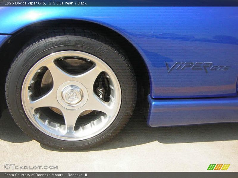 GTS Blue Pearl / Black 1996 Dodge Viper GTS