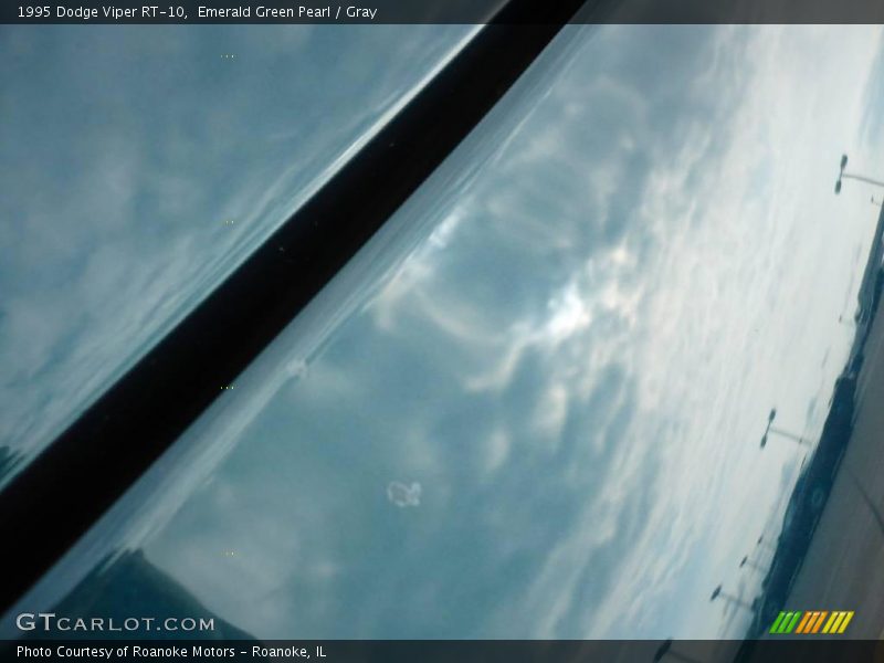Emerald Green Pearl / Gray 1995 Dodge Viper RT-10