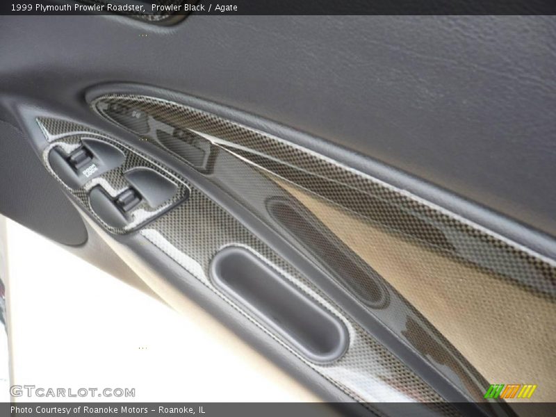 Prowler Black / Agate 1999 Plymouth Prowler Roadster