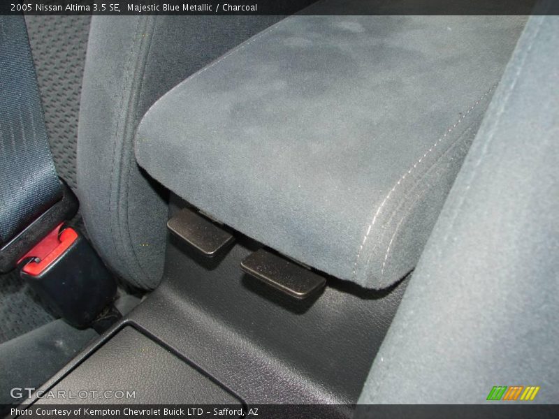 Majestic Blue Metallic / Charcoal 2005 Nissan Altima 3.5 SE