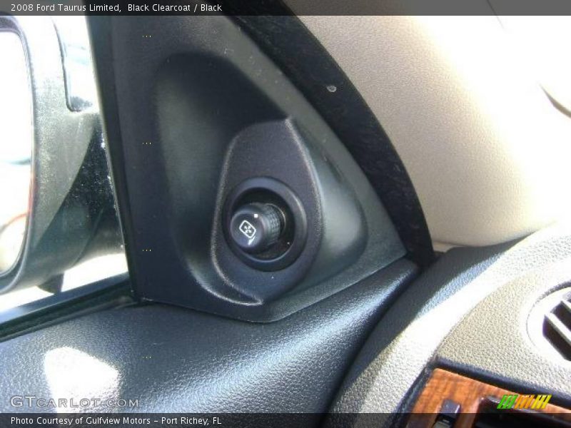 Black Clearcoat / Black 2008 Ford Taurus Limited
