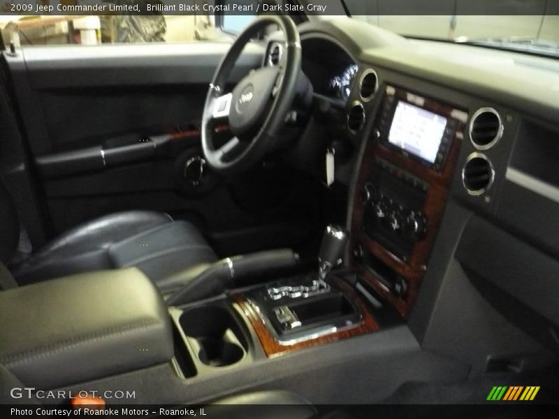 Brilliant Black Crystal Pearl / Dark Slate Gray 2009 Jeep Commander Limited