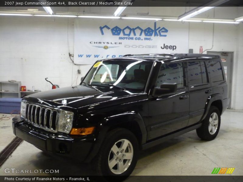 Black Clearcoat / Medium Slate Gray 2007 Jeep Commander Sport 4x4