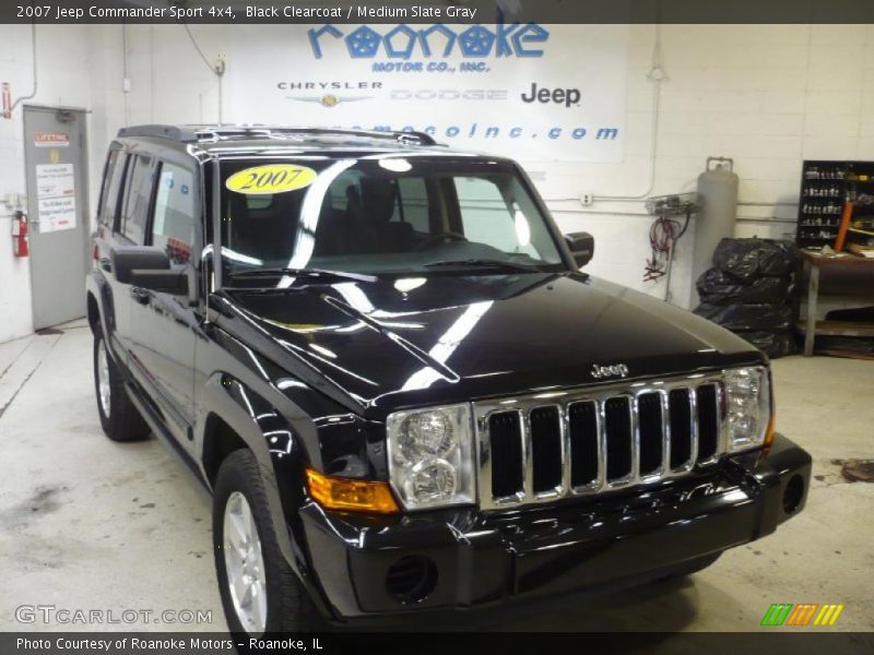 Black Clearcoat / Medium Slate Gray 2007 Jeep Commander Sport 4x4
