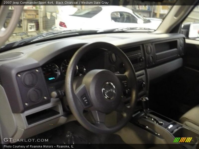 Black Clearcoat / Medium Slate Gray 2007 Jeep Commander Sport 4x4