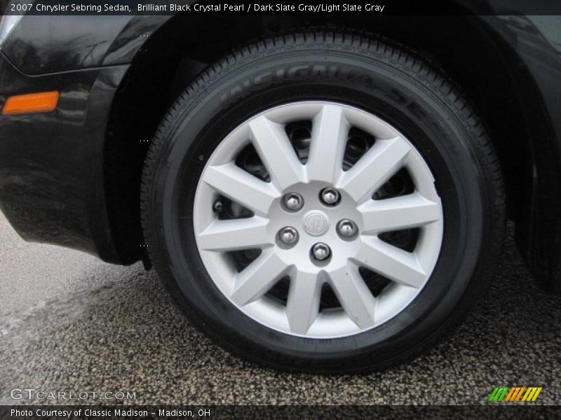 Brilliant Black Crystal Pearl / Dark Slate Gray/Light Slate Gray 2007 Chrysler Sebring Sedan
