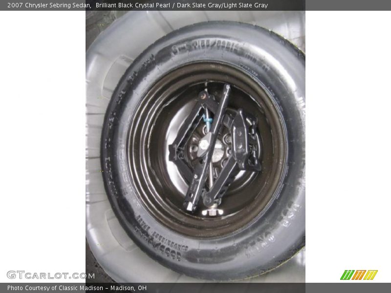 Brilliant Black Crystal Pearl / Dark Slate Gray/Light Slate Gray 2007 Chrysler Sebring Sedan