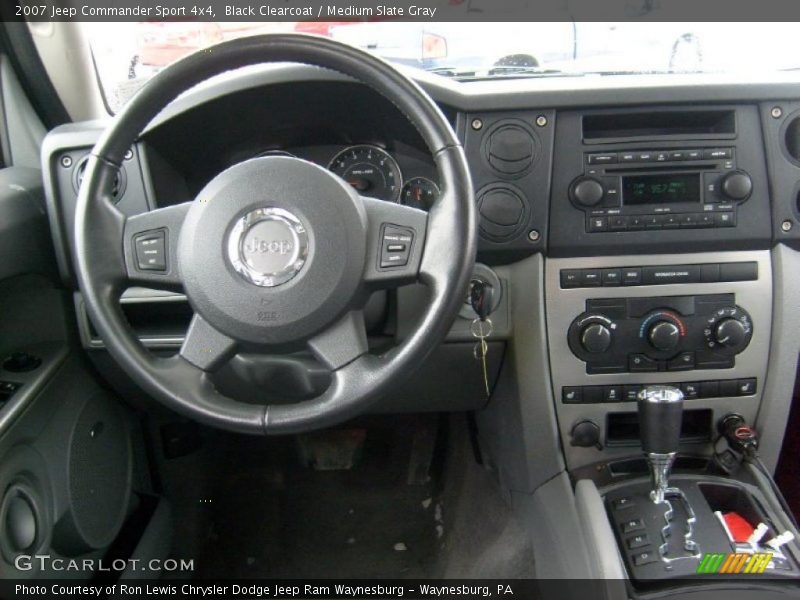 Black Clearcoat / Medium Slate Gray 2007 Jeep Commander Sport 4x4