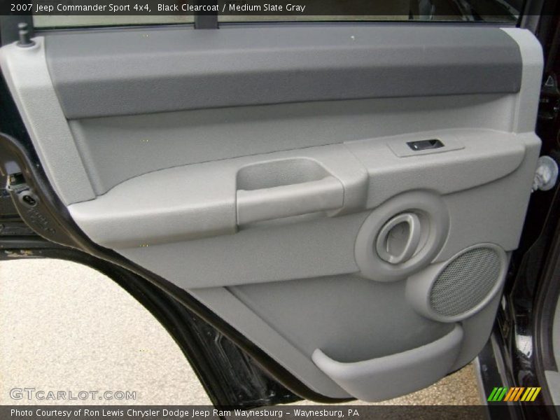 Black Clearcoat / Medium Slate Gray 2007 Jeep Commander Sport 4x4