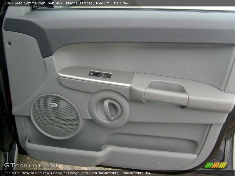 Black Clearcoat / Medium Slate Gray 2007 Jeep Commander Sport 4x4