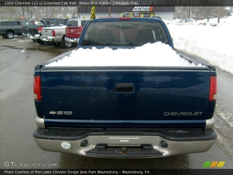 Indigo Blue Metallic / Medium Gray 1999 Chevrolet S10 LS Extended Cab 4x4