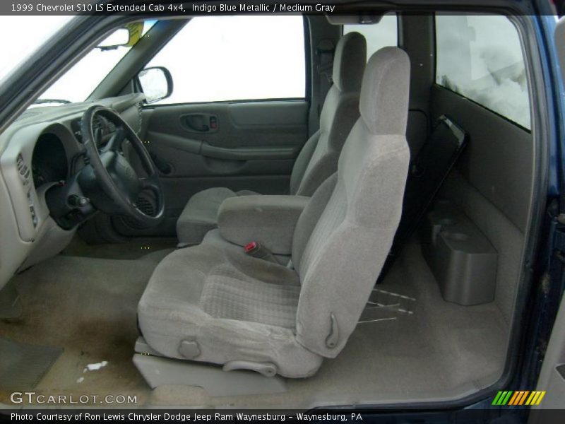 Indigo Blue Metallic / Medium Gray 1999 Chevrolet S10 LS Extended Cab 4x4