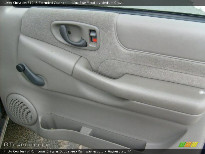 Indigo Blue Metallic / Medium Gray 1999 Chevrolet S10 LS Extended Cab 4x4