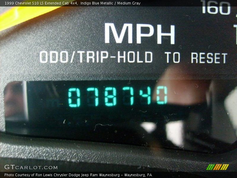 Indigo Blue Metallic / Medium Gray 1999 Chevrolet S10 LS Extended Cab 4x4