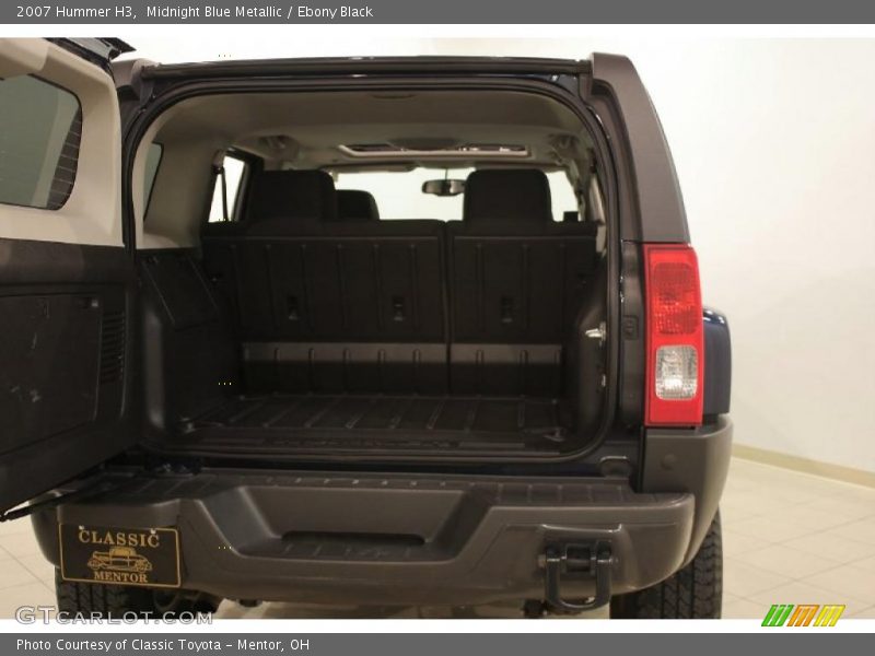 Midnight Blue Metallic / Ebony Black 2007 Hummer H3