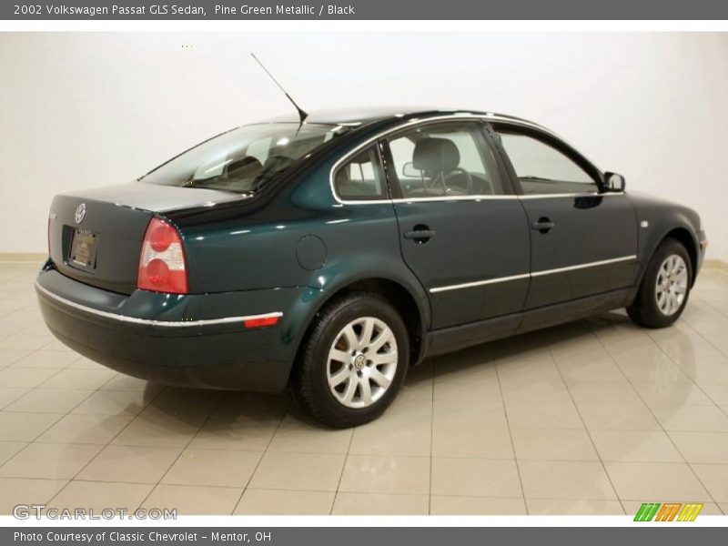 Pine Green Metallic / Black 2002 Volkswagen Passat GLS Sedan