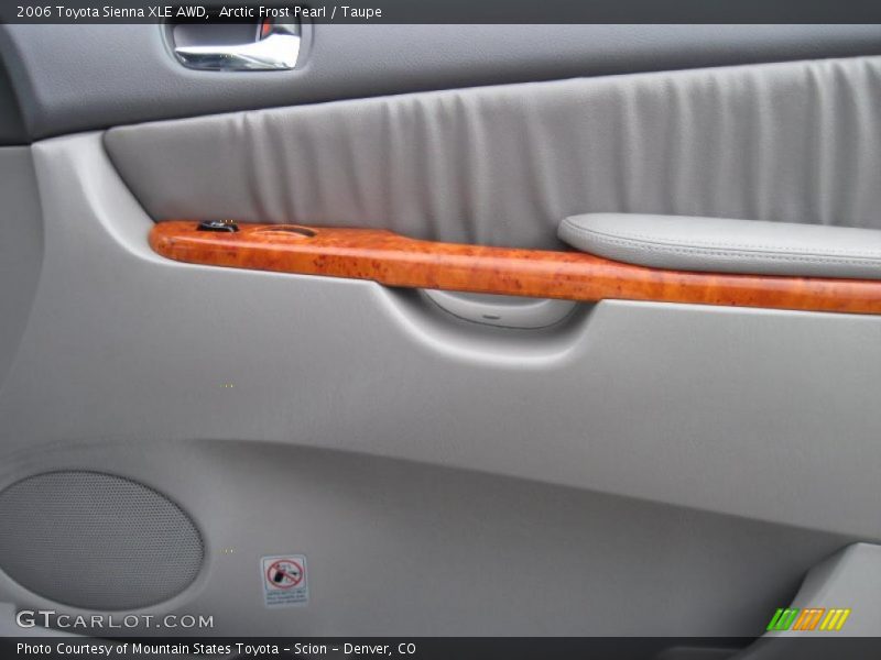 Arctic Frost Pearl / Taupe 2006 Toyota Sienna XLE AWD