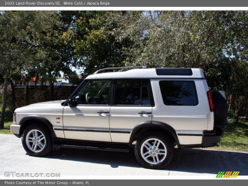 White Gold / Alpaca Beige 2003 Land Rover Discovery SE