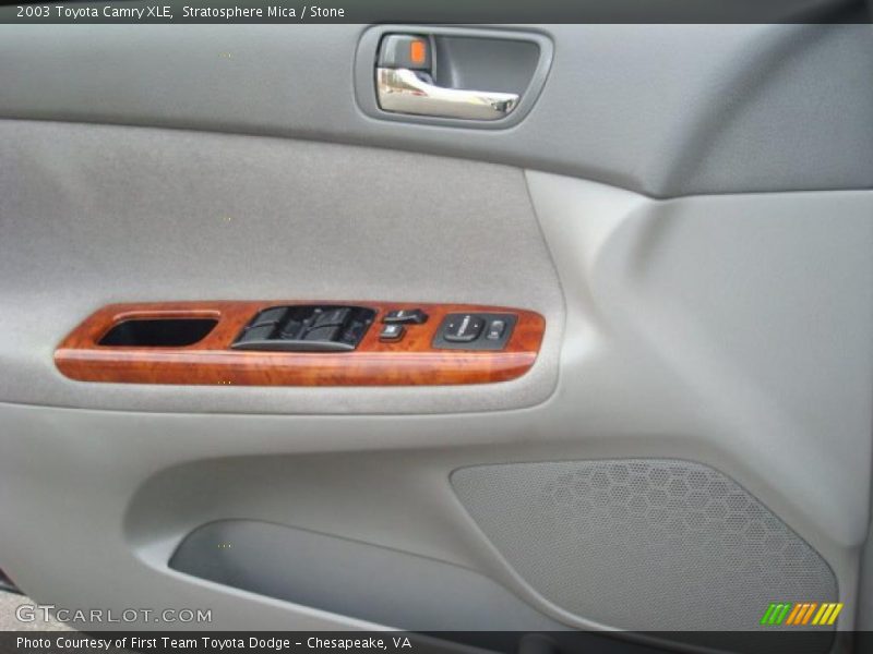 Stratosphere Mica / Stone 2003 Toyota Camry XLE