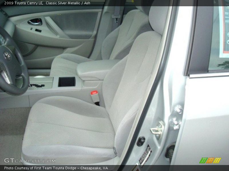 Classic Silver Metallic / Ash 2009 Toyota Camry LE