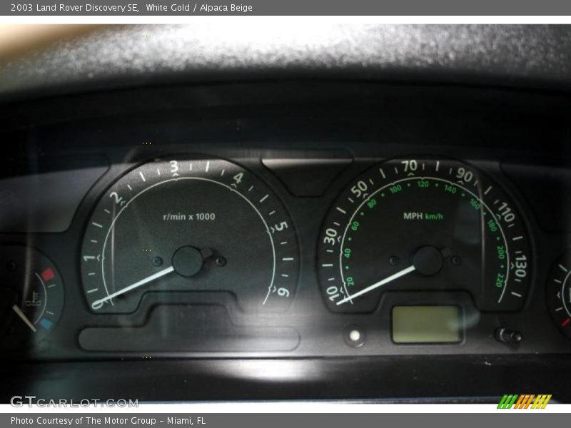 White Gold / Alpaca Beige 2003 Land Rover Discovery SE