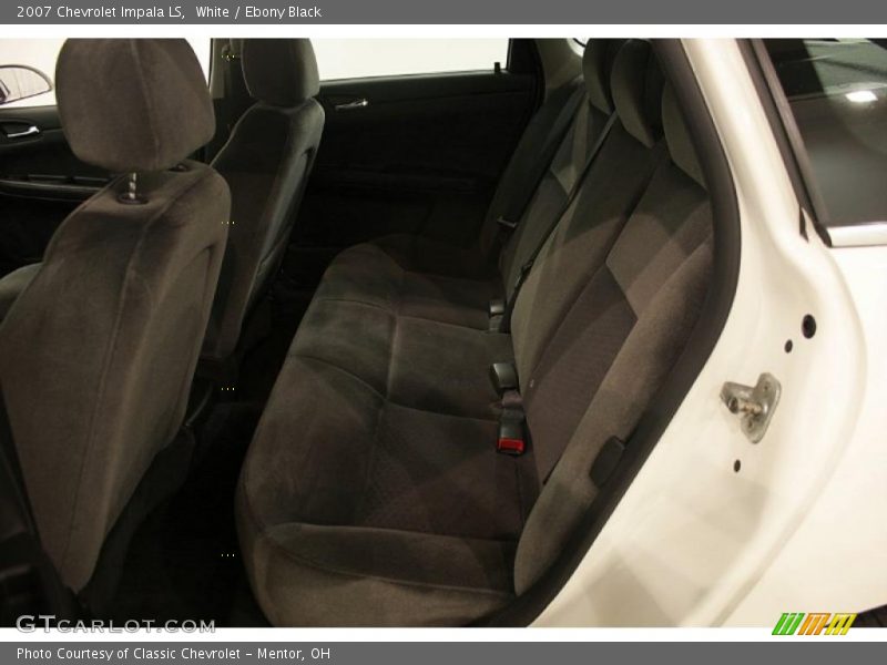 White / Ebony Black 2007 Chevrolet Impala LS
