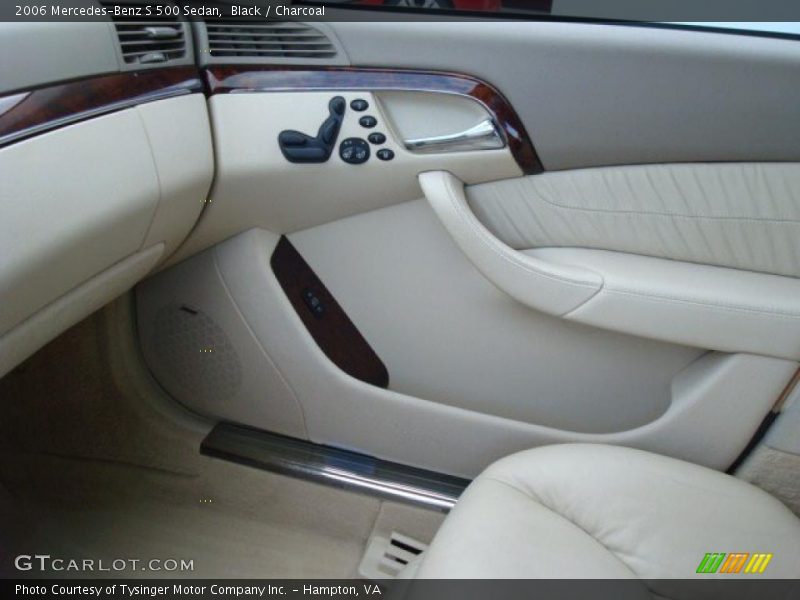 Black / Charcoal 2006 Mercedes-Benz S 500 Sedan
