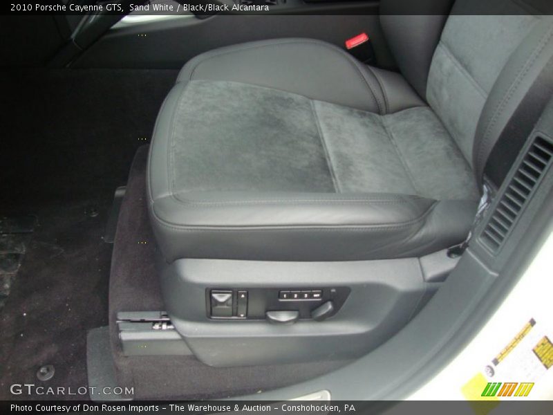Sand White / Black/Black Alcantara 2010 Porsche Cayenne GTS