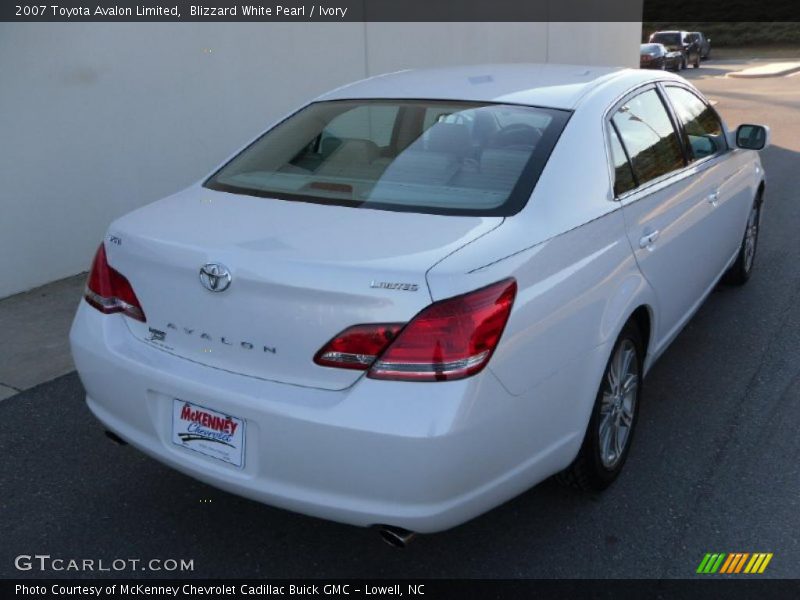 Blizzard White Pearl / Ivory 2007 Toyota Avalon Limited