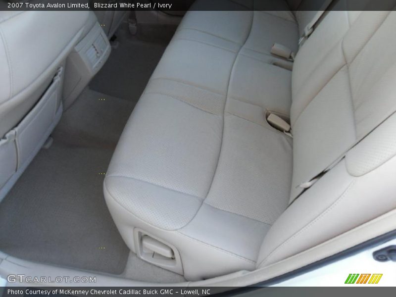 Blizzard White Pearl / Ivory 2007 Toyota Avalon Limited