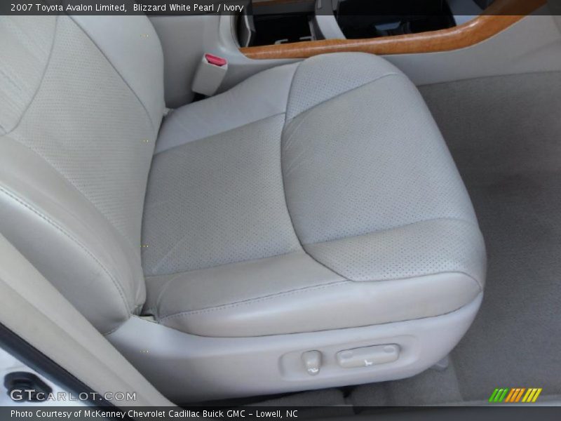 Blizzard White Pearl / Ivory 2007 Toyota Avalon Limited