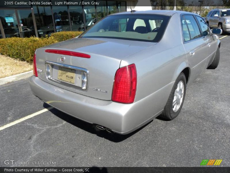 Light Platinum / Dark Gray 2005 Cadillac DeVille Sedan