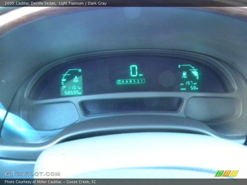 Light Platinum / Dark Gray 2005 Cadillac DeVille Sedan