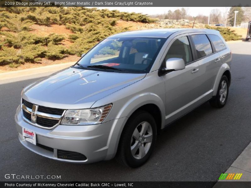 Bright Silver Metallic / Dark Slate Gray/Light Graystone 2009 Dodge Journey SXT