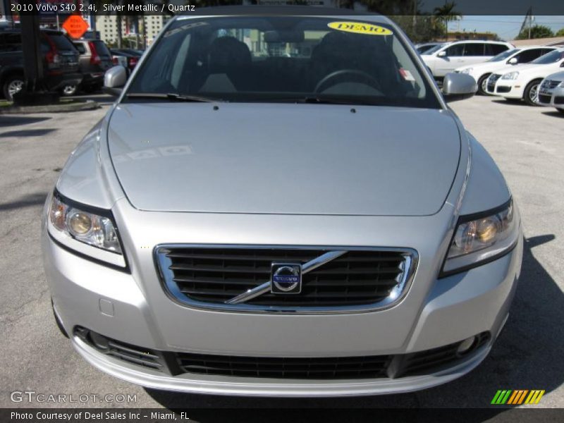 Silver Metallic / Quartz 2010 Volvo S40 2.4i