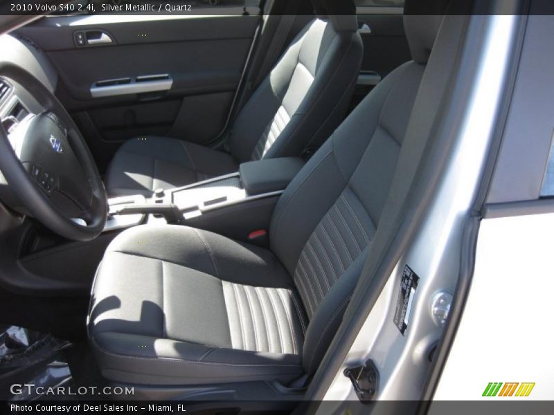 Silver Metallic / Quartz 2010 Volvo S40 2.4i