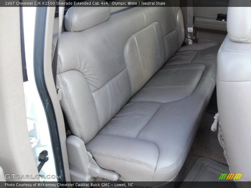 Olympic White / Neutral Shale 1997 Chevrolet C/K K1500 Silverado Extended Cab 4x4
